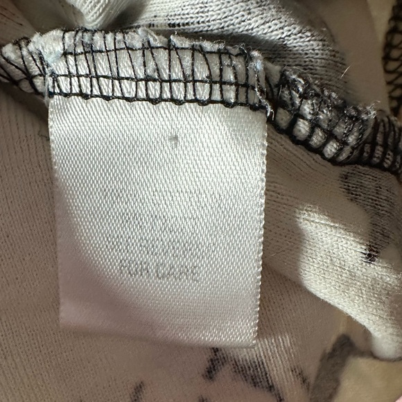 Croft & Barrow Women’s Henley T-Shirt Floral Tie-Dye Print Black Brown Size M - Picture 6 of 7